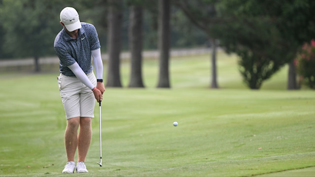 How to Chip From Tight Lies Around the Green